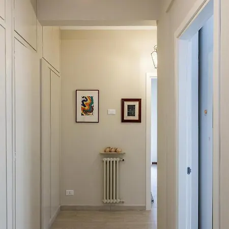 Apartament Casaviva - Comfy Flat With Parking In Santa M *