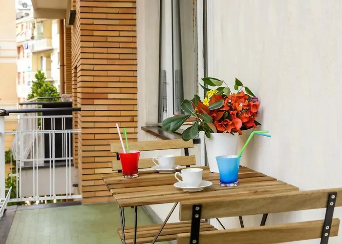 Casaviva - Comfy Flat With Parking In Santa M Διαμέρισμα *