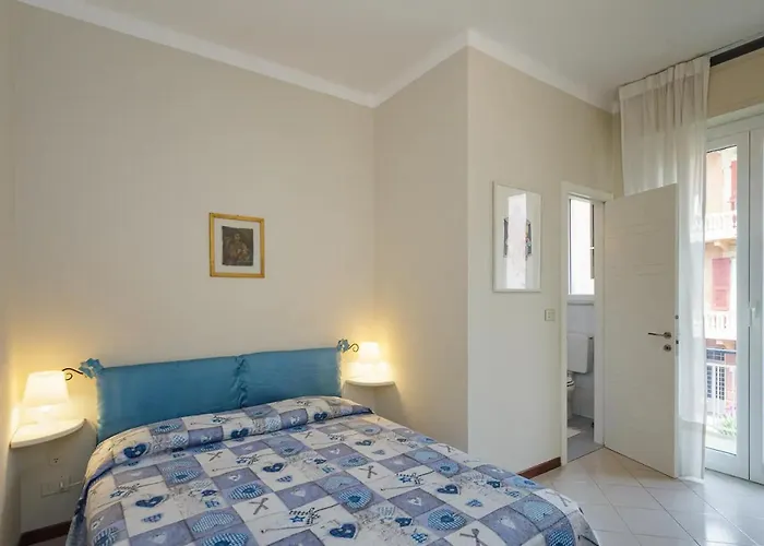 Διαμέρισμα Casaviva - Comfy Flat With Parking In Santa M